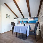 Curic Lejlighed